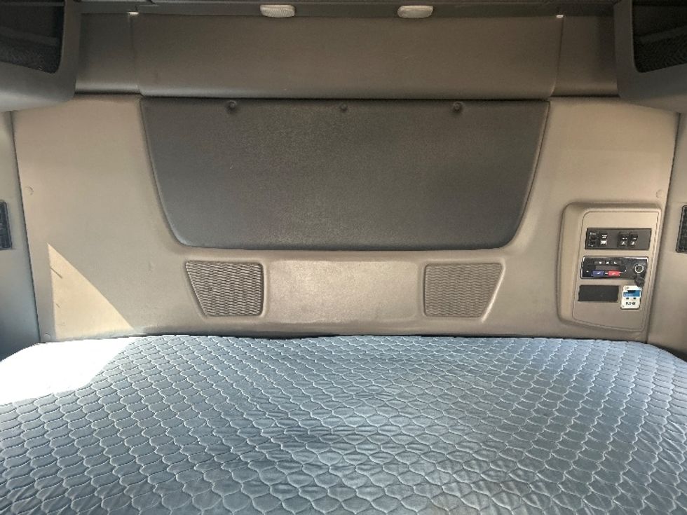 Sleeper Tractor-Heavy Duty Tractors-International-2021-LT625-El Paso-TX-768,105\n\t\tmiles-$ 27,750 - Image 16