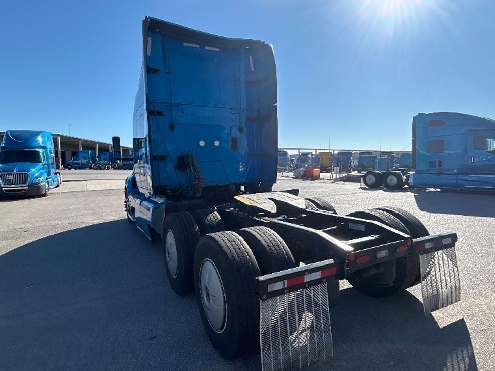 Sleeper Tractor-Heavy Duty Tractors-International-2021-LT625-El Paso-TX-768,657\n\t\tmiles-$ 30,750 - Image 5