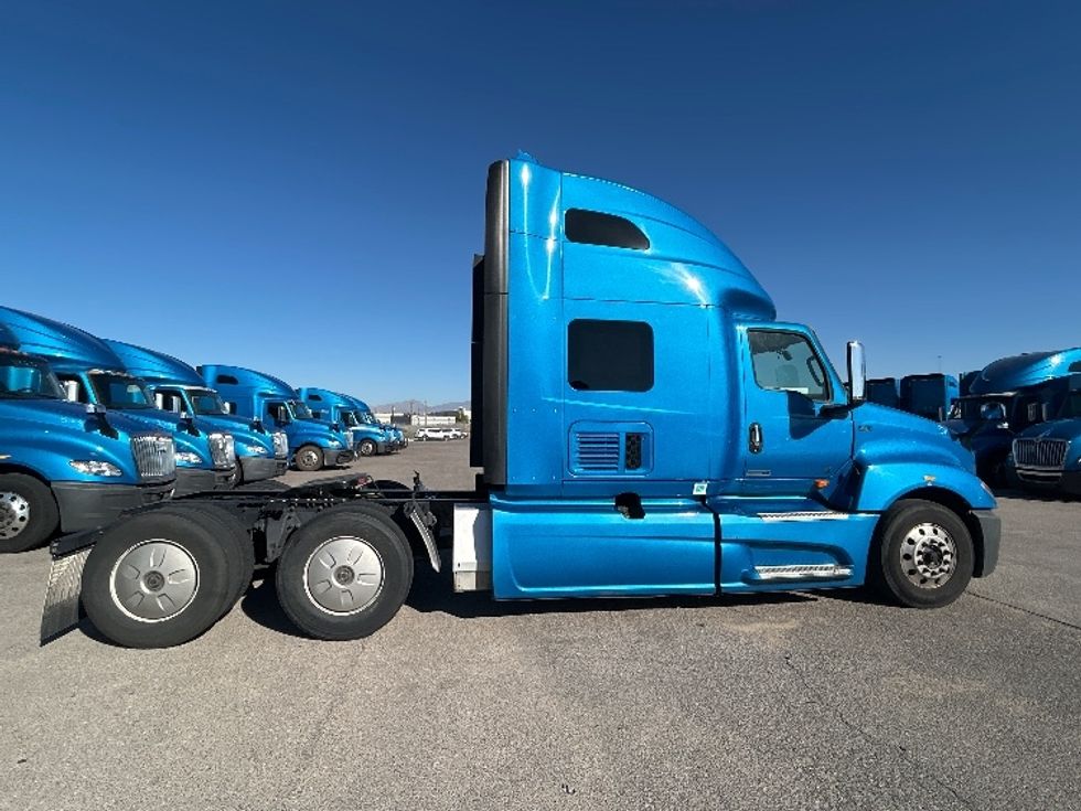 Sleeper Tractor-Heavy Duty Tractors-International-2021-LT625-El Paso-TX-768,657\n\t\tmiles-$ 30,750 - Image 8