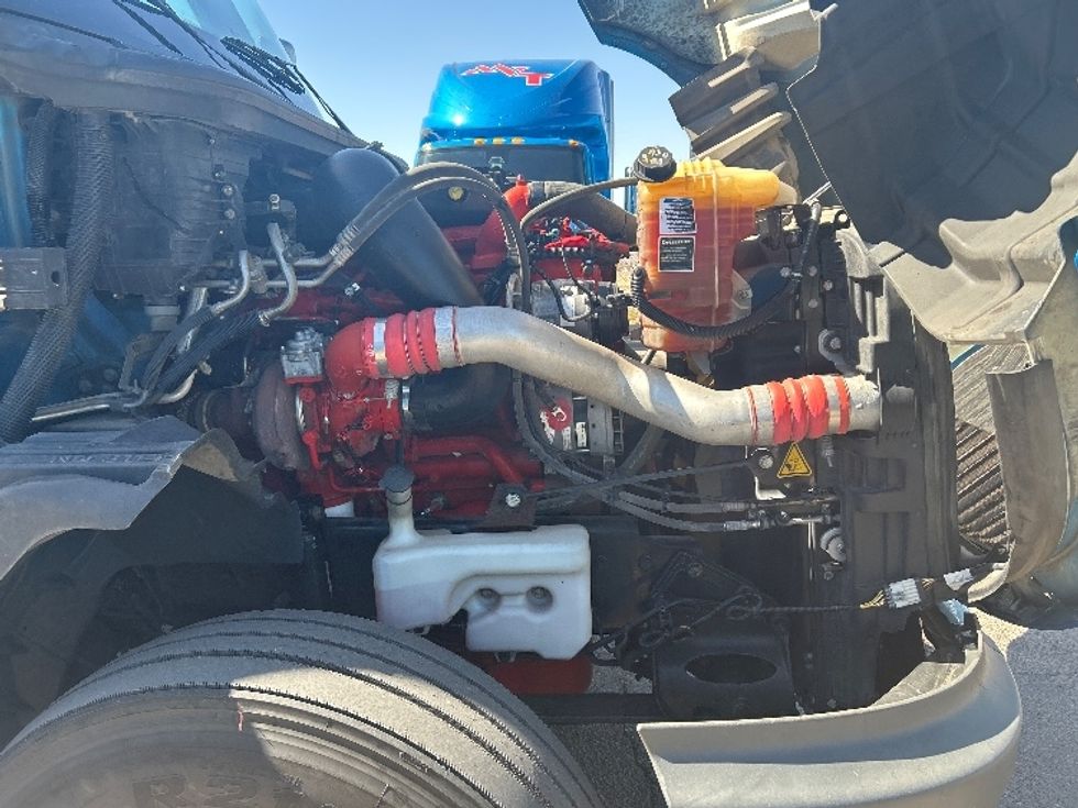 Sleeper Tractor-Heavy Duty Tractors-International-2021-LT625-El Paso-TX-770,000\n\t\tmiles-$ 27,750 - Image 20