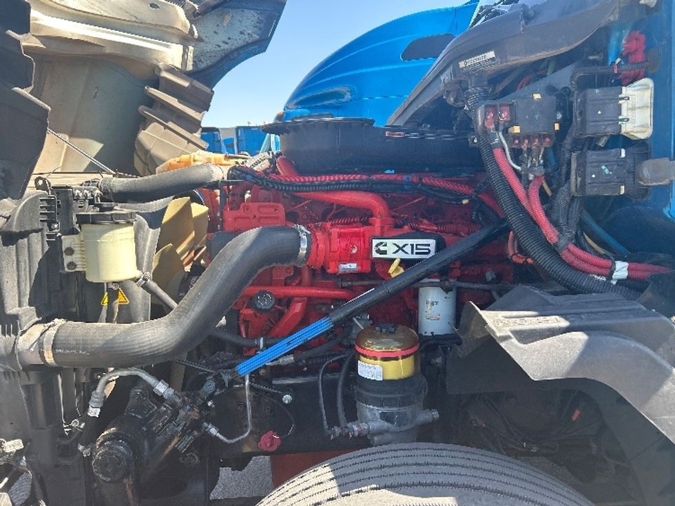 Sleeper Tractor-Heavy Duty Tractors-International-2021-LT625-El Paso-TX-770,000\n\t\tmiles-$ 27,750 - Image 21