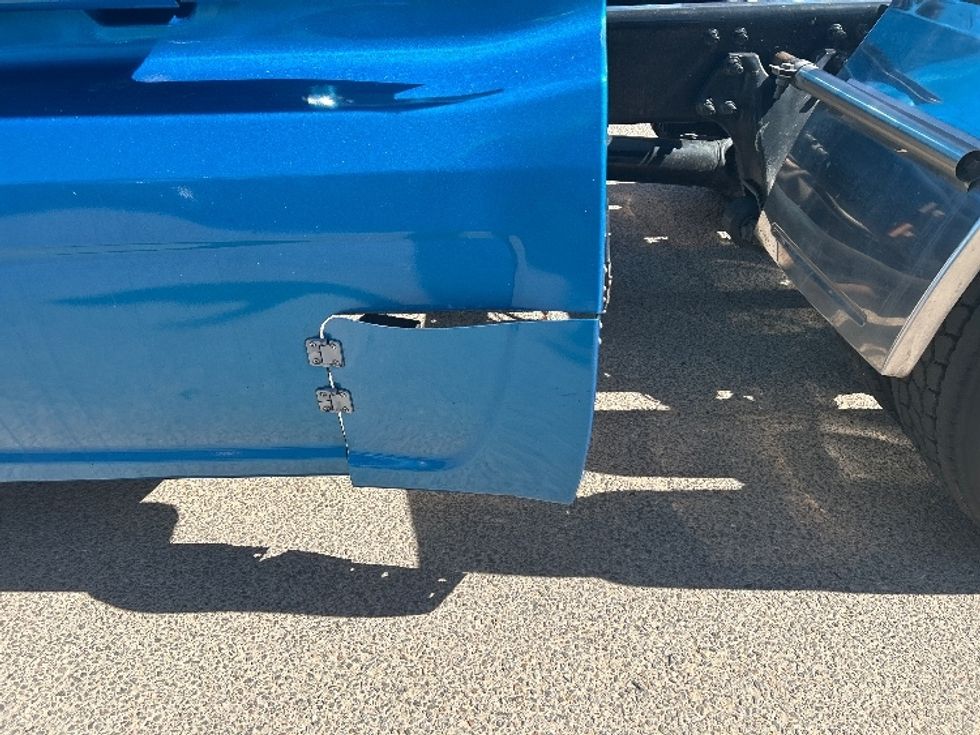 Sleeper Tractor-Heavy Duty Tractors-International-2021-LT625-El Paso-TX-770,000\n\t\tmiles-$ 27,750 - Image 22