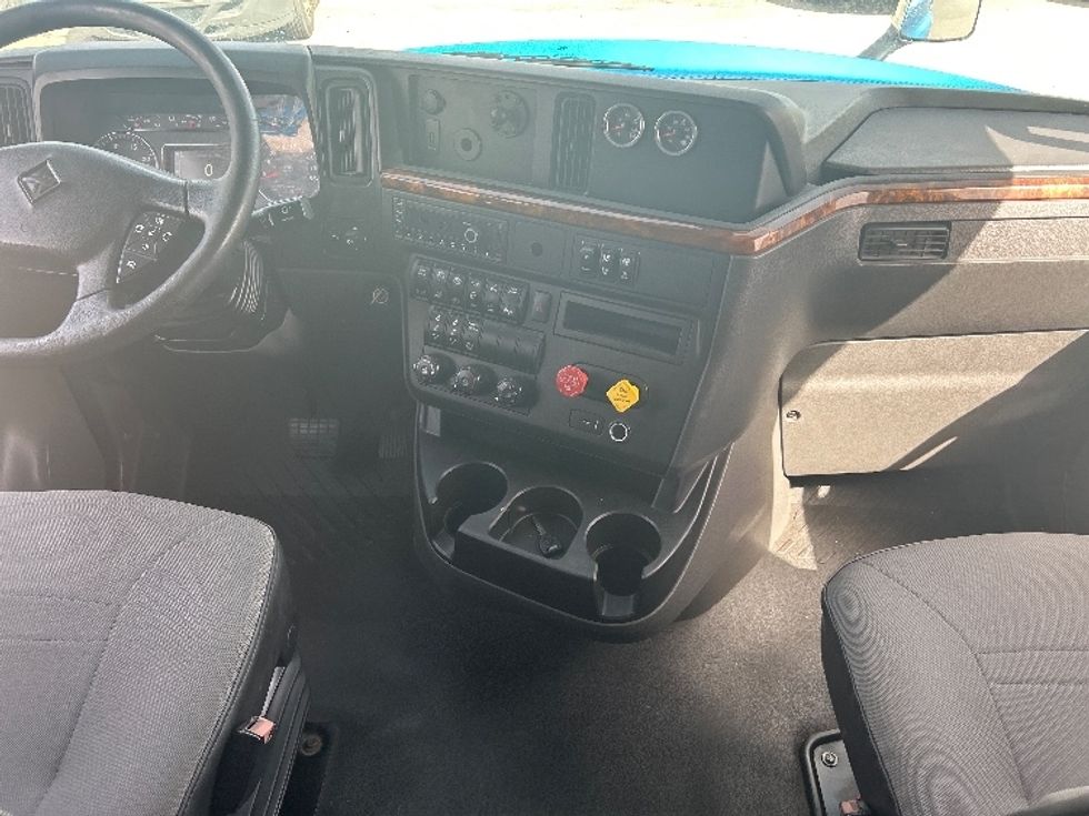 Sleeper Tractor-Heavy Duty Tractors-International-2021-LT625-El Paso-TX-771,943\n\t\tmiles-$ 27,750 - Image 12