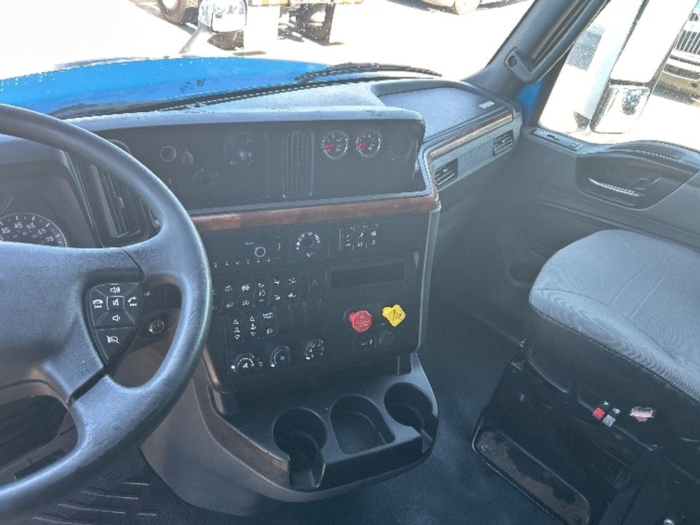 Sleeper Tractor-Heavy Duty Tractors-International-2021-LT625-El Paso-TX-774,127\n\t\tmiles-$ 27,750 - Image 10