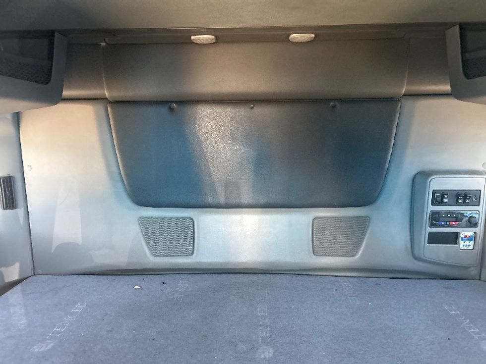 Sleeper Tractor-Heavy Duty Tractors-International-2021-LT625-El Paso-TX-774,127\n\t\tmiles-$ 27,750 - Image 16