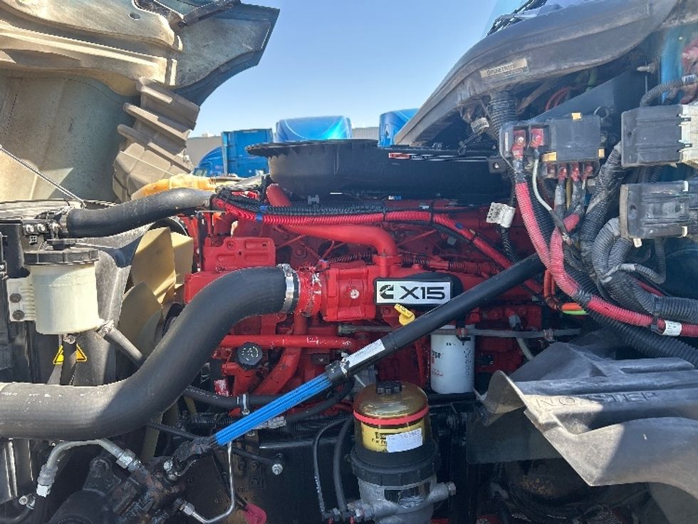 Sleeper Tractor-Heavy Duty Tractors-International-2021-LT625-El Paso-TX-774,127\n\t\tmiles-$ 27,750 - Image 21