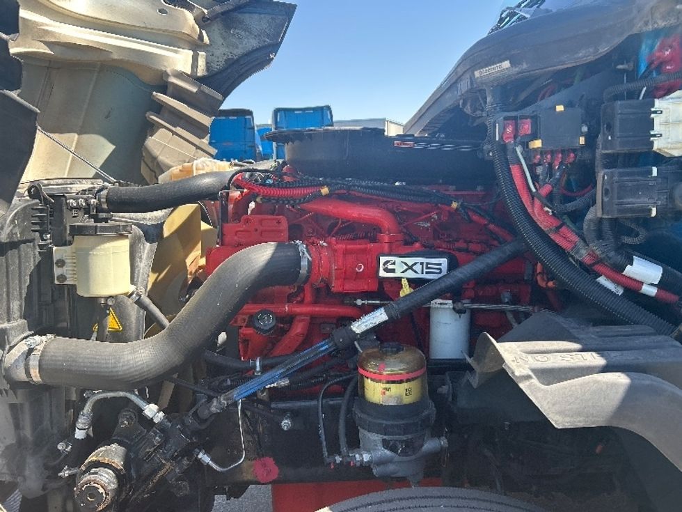 Sleeper Tractor-Heavy Duty Tractors-International-2021-LT625-El Paso-TX-774,585\n\t\tmiles-$ 27,750 - Image 21