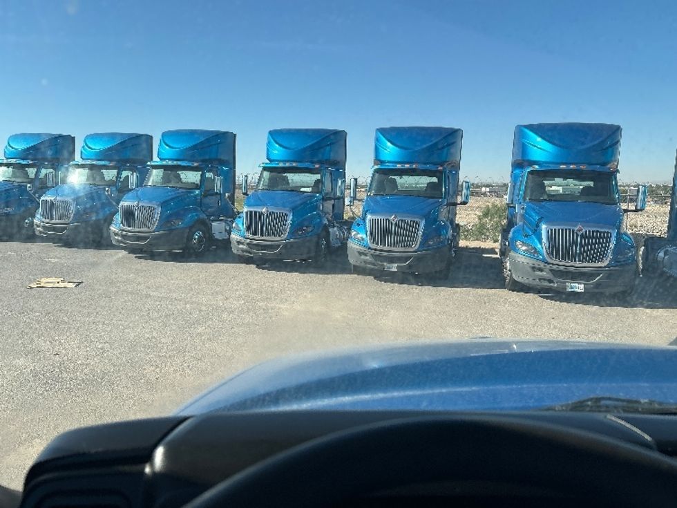 Sleeper Tractor-Heavy Duty Tractors-International-2021-LT625-El Paso-TX-774,746\n\t\tmiles-$ 28,000 - Image 11