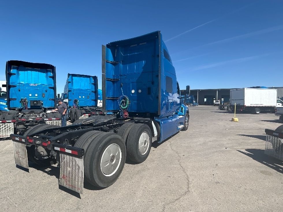 Sleeper Tractor-Heavy Duty Tractors-International-2021-LT625-El Paso-TX-776,108\n\t\tmiles-$ 28,250 - Image 7
