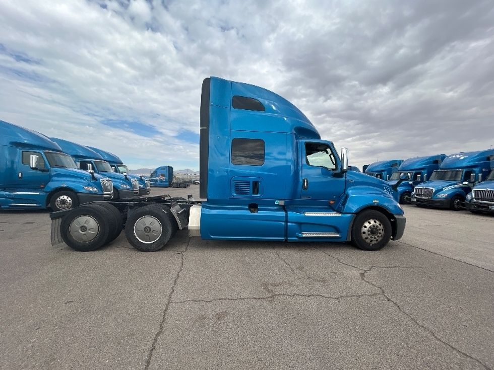 Sleeper Tractor-Heavy Duty Tractors-International-2021-LT625-El Paso-TX-776,974\n\t\tmiles-$ 30,750 - Image 8