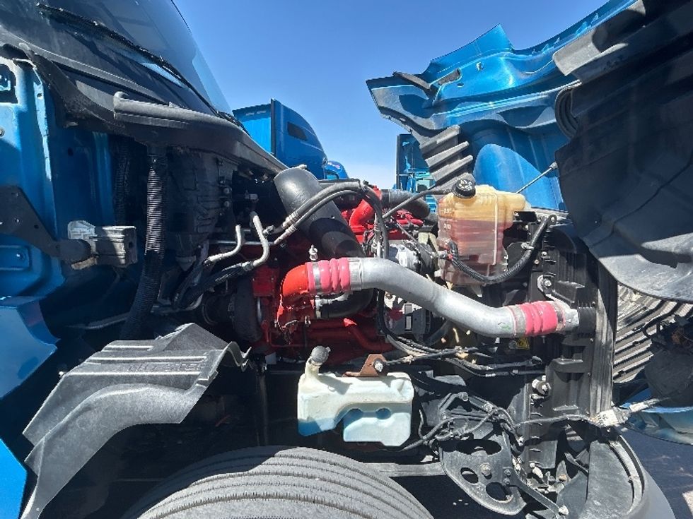 Sleeper Tractor-Heavy Duty Tractors-International-2021-LT625-El Paso-TX-777,514\n\t\tmiles-$ 32,250 - Image 20