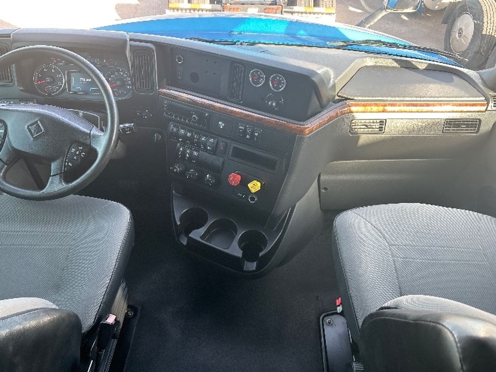 Sleeper Tractor-Heavy Duty Tractors-International-2021-LT625-El Paso-TX-778,266\n\t\tmiles-$ 32,500 - Image 12