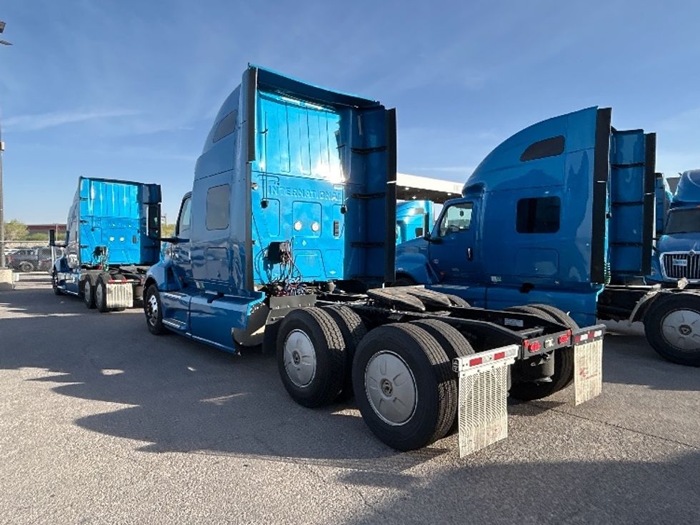 Sleeper Tractor-Heavy Duty Tractors-International-2021-LT625-El Paso-TX-778,266\n\t\tmiles-$ 32,500 - Image 5