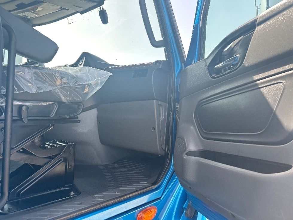 Sleeper Tractor-Heavy Duty Tractors-International-2021-LT625-El Paso-TX-778,626\n\t\tmiles-$ 33,250 - Image 13