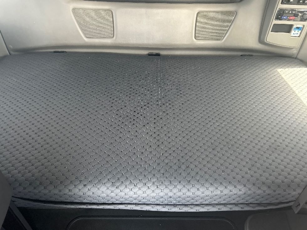 Sleeper Tractor-Heavy Duty Tractors-International-2021-LT625-El Paso-TX-778,626\n\t\tmiles-$ 33,250 - Image 17