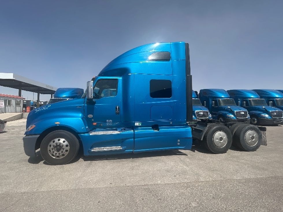 Sleeper Tractor-Heavy Duty Tractors-International-2021-LT625-El Paso-TX-778,626\n\t\tmiles-$ 33,250 - Image 4