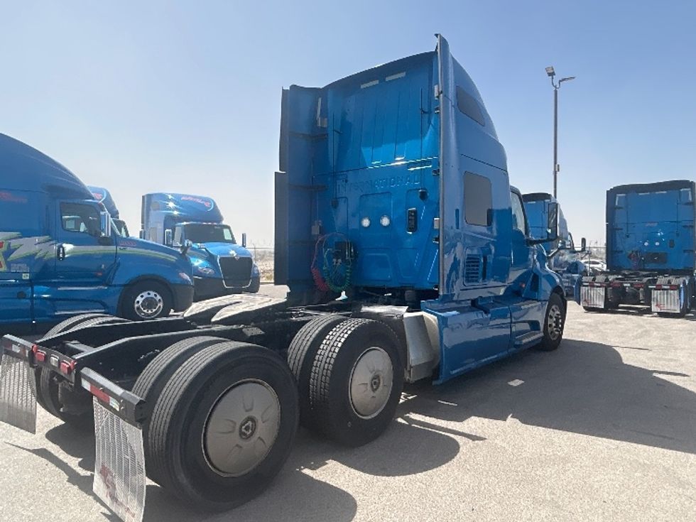 Sleeper Tractor-Heavy Duty Tractors-International-2021-LT625-El Paso-TX-778,626\n\t\tmiles-$ 33,250 - Image 7