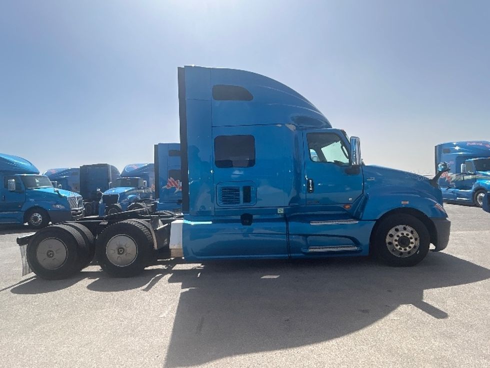 Sleeper Tractor-Heavy Duty Tractors-International-2021-LT625-El Paso-TX-778,626\n\t\tmiles-$ 33,250 - Image 8