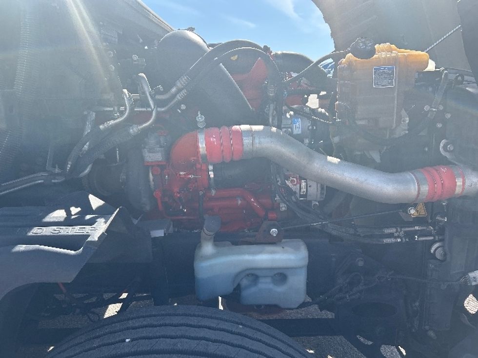 Sleeper Tractor-Heavy Duty Tractors-International-2021-LT625-El Paso-TX-778,643\n\t\tmiles-$ 27,750 - Image 20