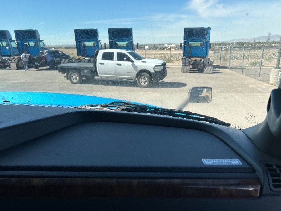 Sleeper Tractor-Heavy Duty Tractors-International-2021-LT625-El Paso-TX-778,703\n\t\tmiles-$ 28,000 - Image 14