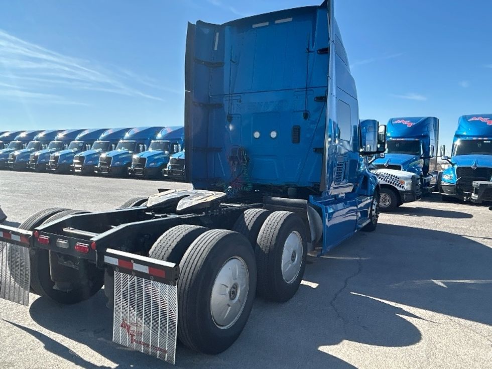 Sleeper Tractor-Heavy Duty Tractors-International-2021-LT625-El Paso-TX-778,730\n\t\tmiles-$ 27,750 - Image 7