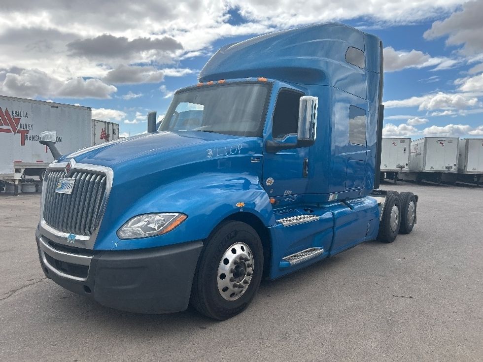 Sleeper Tractor-Heavy Duty Tractors-International-2021-LT625-El Paso-TX-779,376\n\t\tmiles-$ 31,250 - Image 3