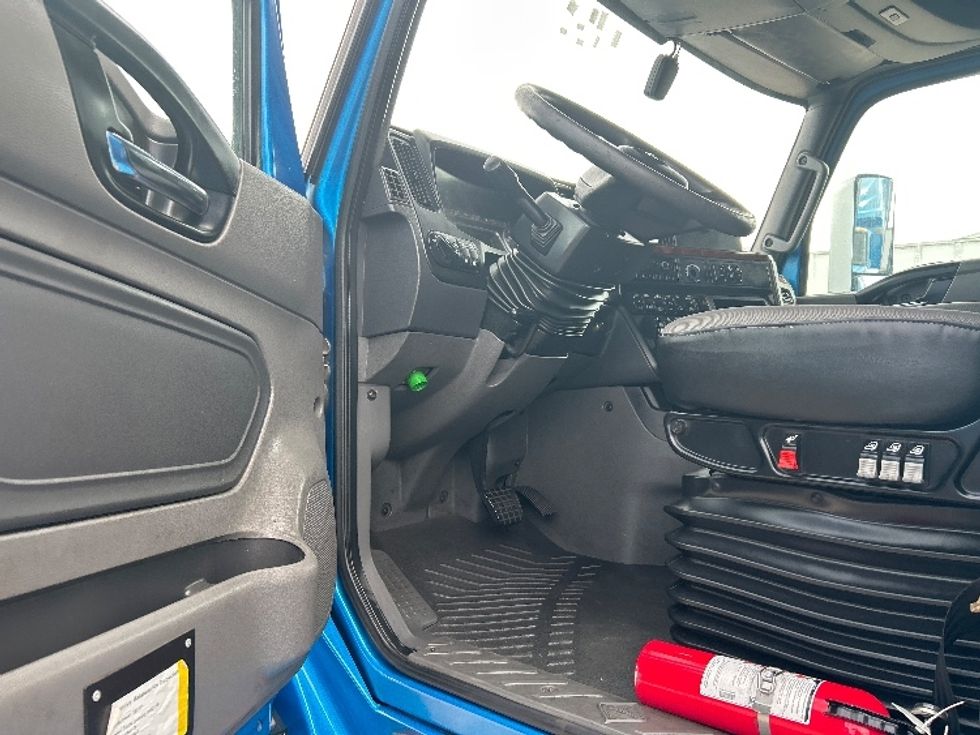 Sleeper Tractor-Heavy Duty Tractors-International-2021-LT625-El Paso-TX-780,162\n\t\tmiles-$ 33,500 - Image 9