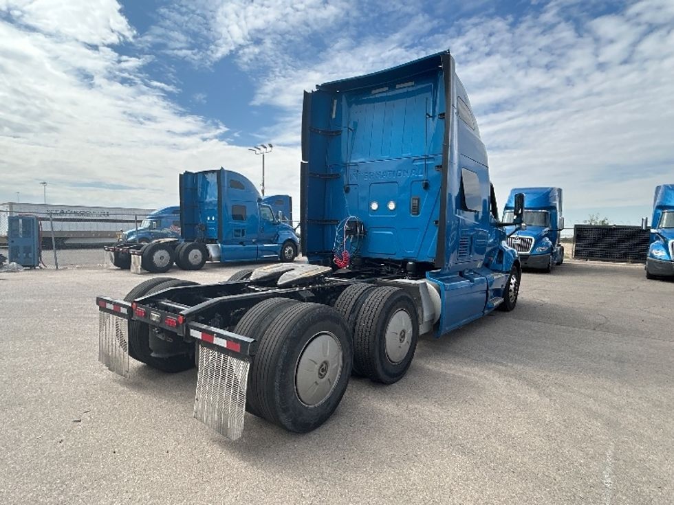 Sleeper Tractor-Heavy Duty Tractors-International-2021-LT625-El Paso-TX-780,179\n\t\tmiles-$ 30,750 - Image 7