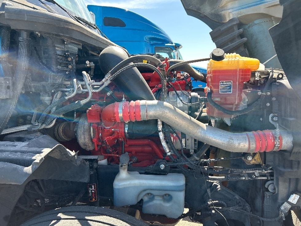 Sleeper Tractor-Heavy Duty Tractors-International-2021-LT625-El Paso-TX-780,679\n\t\tmiles-$ 28,000 - Image 20