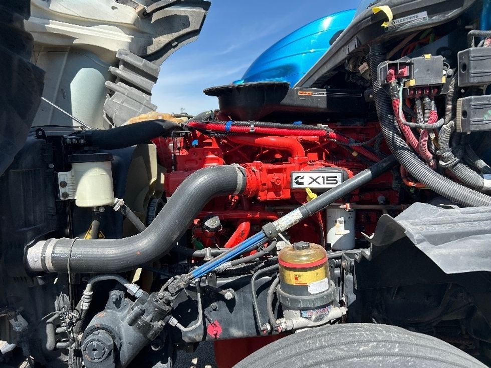 Sleeper Tractor-Heavy Duty Tractors-International-2021-LT625-El Paso-TX-780,679\n\t\tmiles-$ 28,000 - Image 21