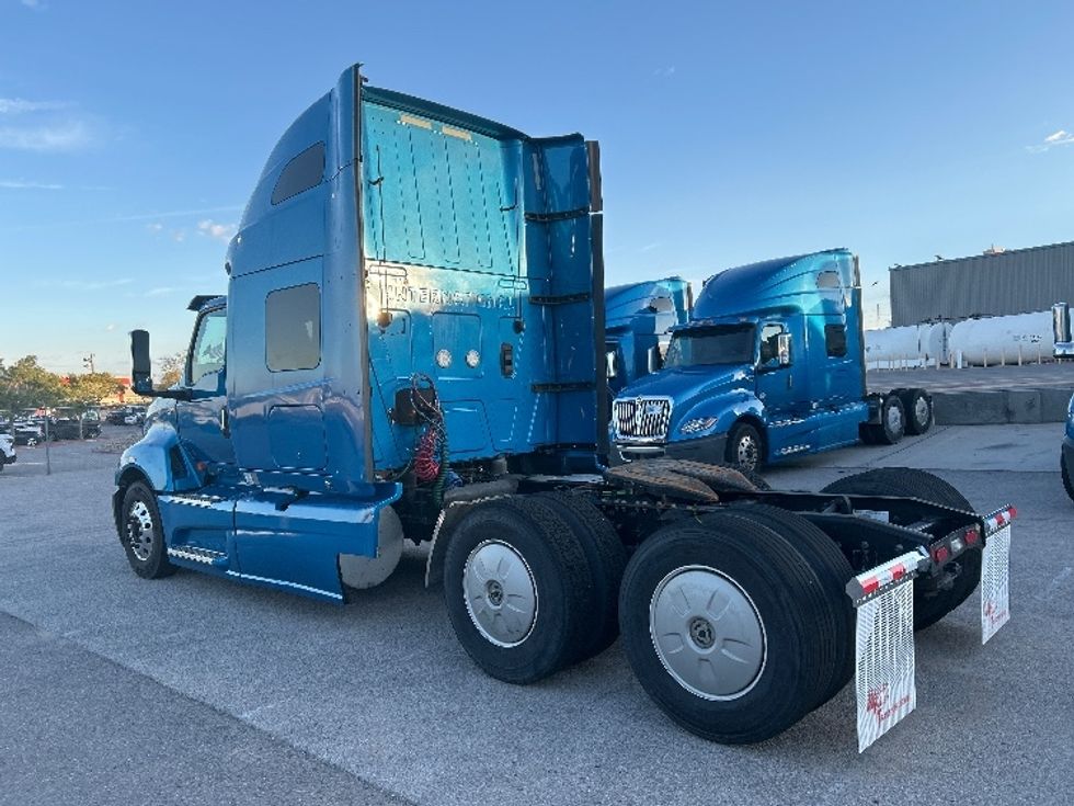 Sleeper Tractor-Heavy Duty Tractors-International-2021-LT625-El Paso-TX-781,507\n\t\tmiles-$ 27,250 - Image 5