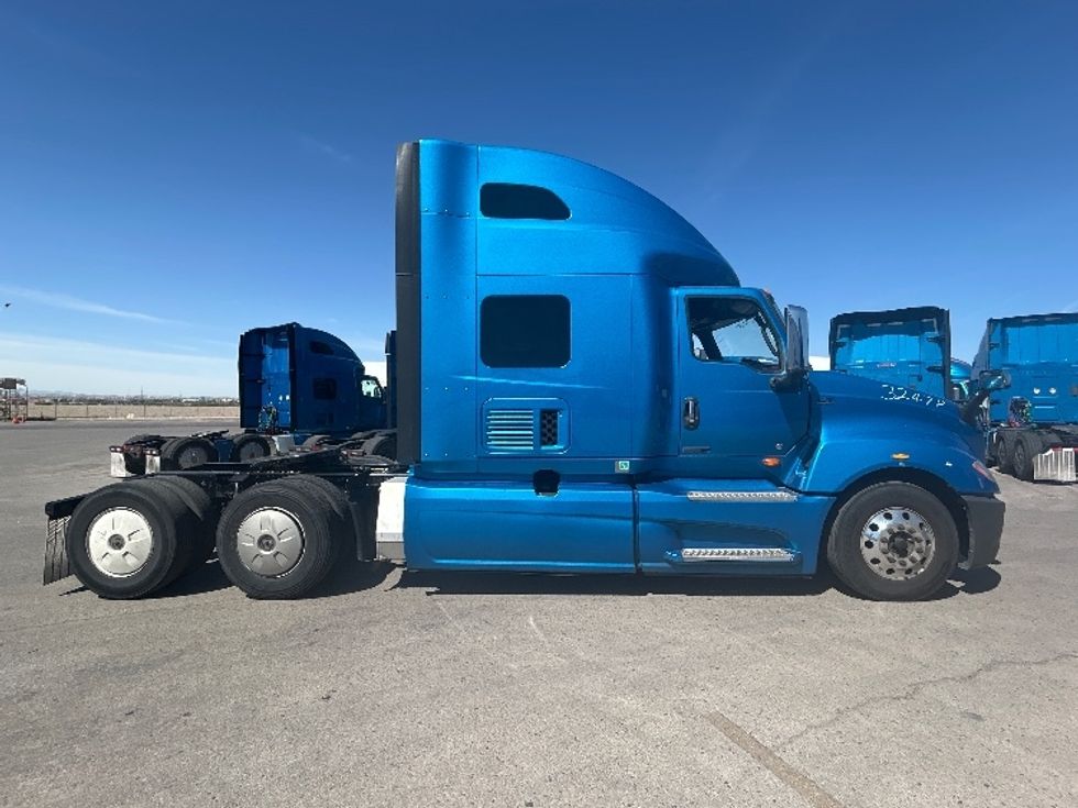 Sleeper Tractor-Heavy Duty Tractors-International-2021-LT625-El Paso-TX-782,449\n\t\tmiles-$ 34,250 - Image 8
