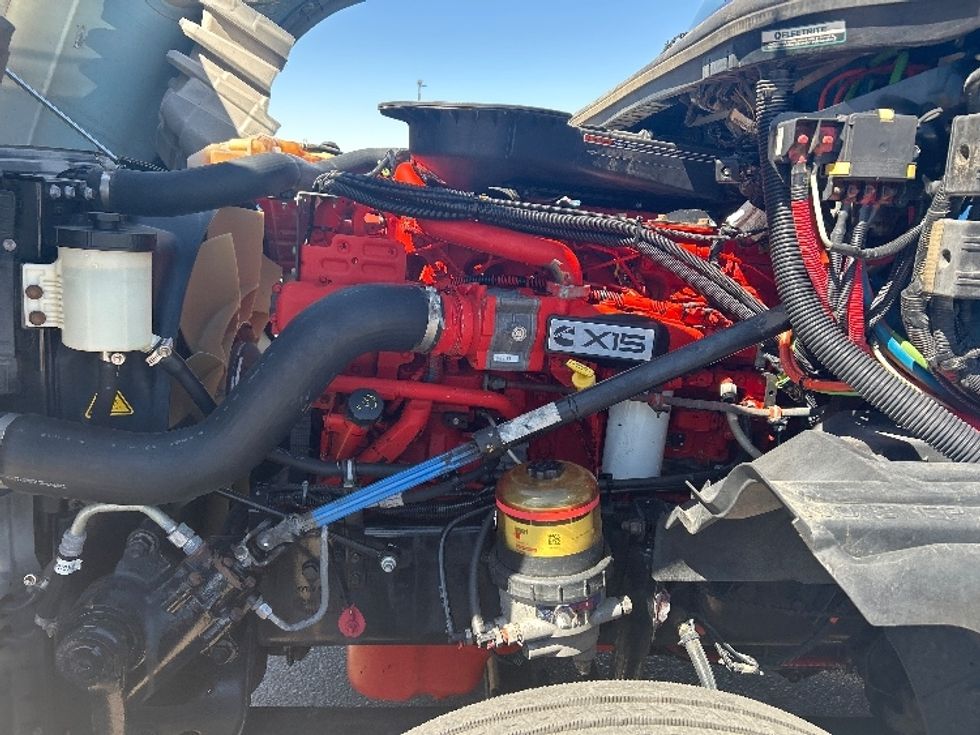 Sleeper Tractor-Heavy Duty Tractors-International-2021-LT625-El Paso-TX-782,470\n\t\tmiles-$ 27,750 - Image 20