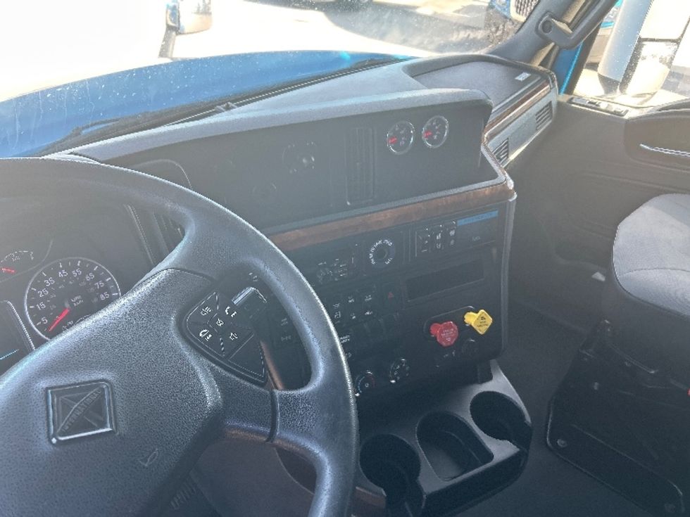 Sleeper Tractor-Heavy Duty Tractors-International-2021-LT625-El Paso-TX-782,717\n\t\tmiles-$ 27,250 - Image 10