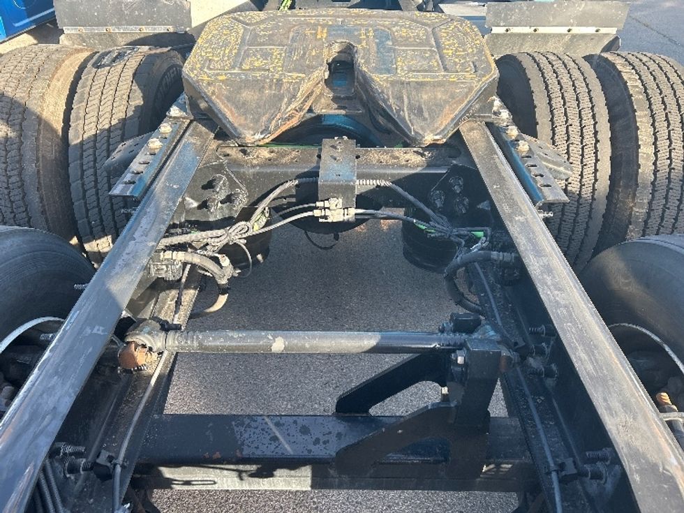 Sleeper Tractor-Heavy Duty Tractors-International-2021-LT625-El Paso-TX-782,870\n\t\tmiles-$ 32,500 - Image 6