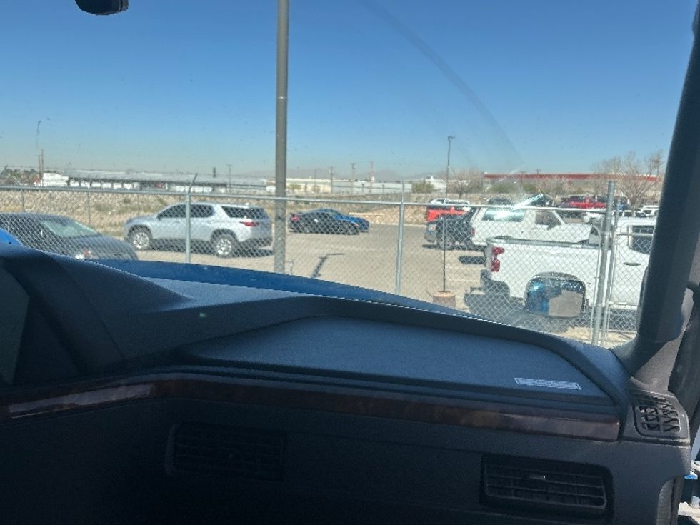 Sleeper Tractor-Heavy Duty Tractors-International-2021-LT625-El Paso-TX-783,392\n\t\tmiles-$ 27,750 - Image 14