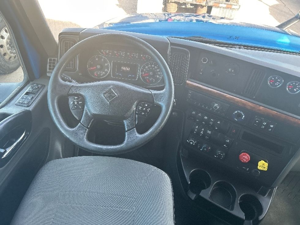 Sleeper Tractor-Heavy Duty Tractors-International-2021-LT625-El Paso-TX-783,560\n\t\tmiles-$ 32,500 - Image 11