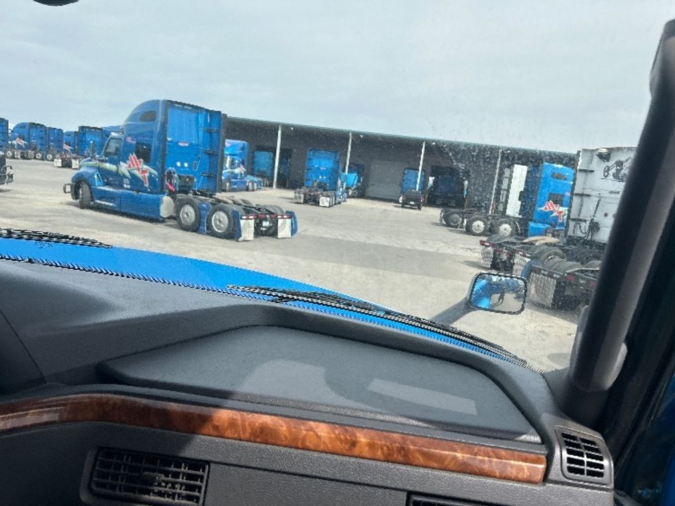 Sleeper Tractor-Heavy Duty Tractors-International-2021-LT625-El Paso-TX-784,322\n\t\tmiles-$ 28,250 - Image 14