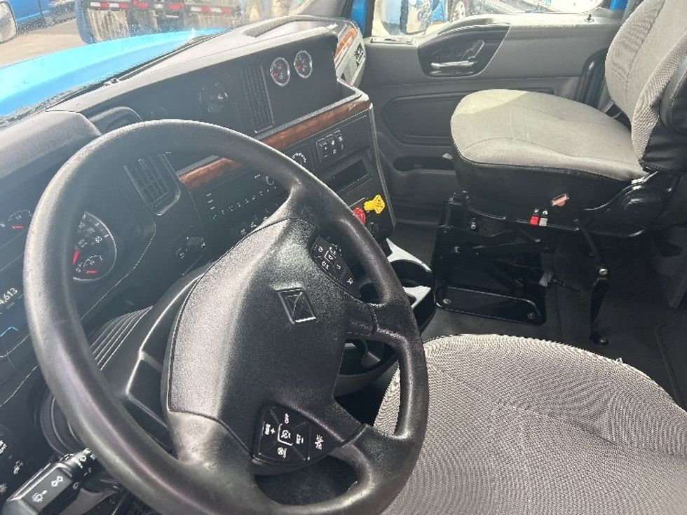 Sleeper Tractor-Heavy Duty Tractors-International-2021-LT625-El Paso-TX-784,603\n\t\tmiles-$ 33,500 - Image 10