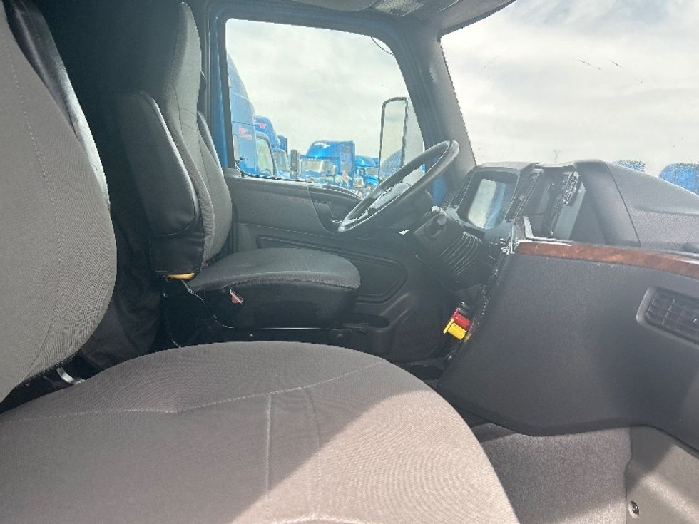 Sleeper Tractor-Heavy Duty Tractors-International-2021-LT625-El Paso-TX-784,603\n\t\tmiles-$ 33,500 - Image 15