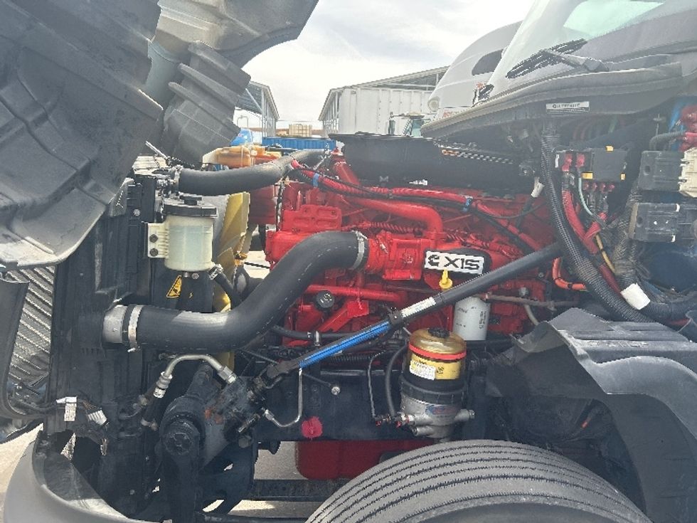 Sleeper Tractor-Heavy Duty Tractors-International-2021-LT625-El Paso-TX-784,603\n\t\tmiles-$ 33,500 - Image 21