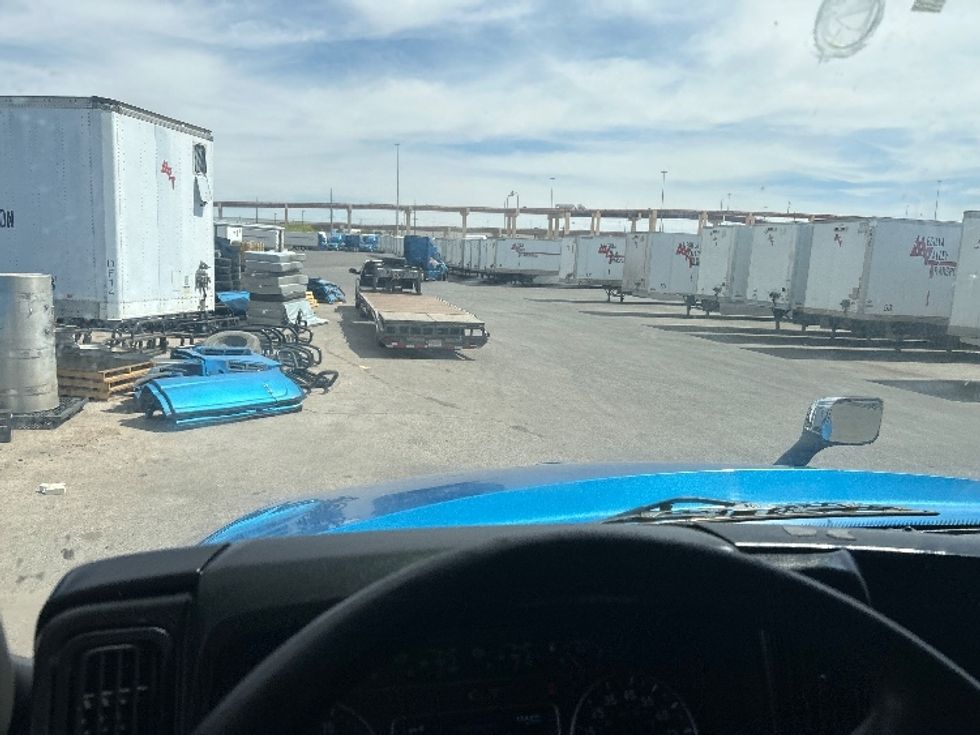 Sleeper Tractor-Heavy Duty Tractors-International-2021-LT625-El Paso-TX-784,647\n\t\tmiles-$ 33,500 - Image 11