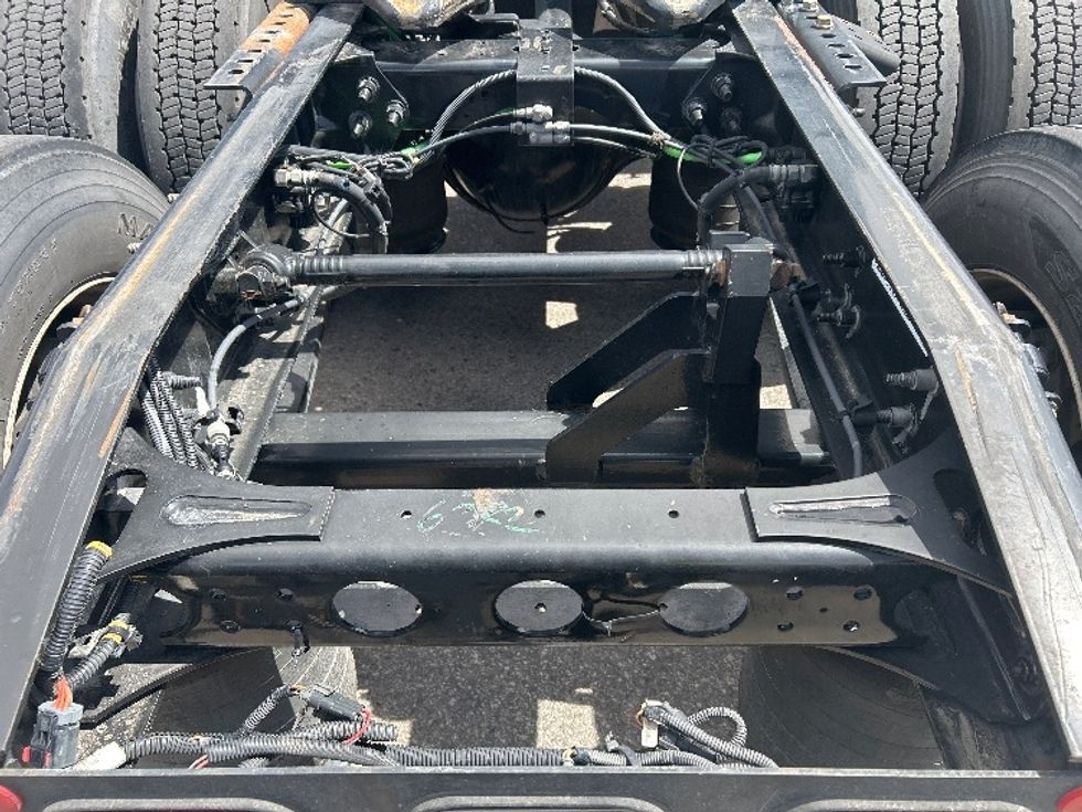 Sleeper Tractor-Heavy Duty Tractors-International-2021-LT625-El Paso-TX-784,647\n\t\tmiles-$ 33,500 - Image 6