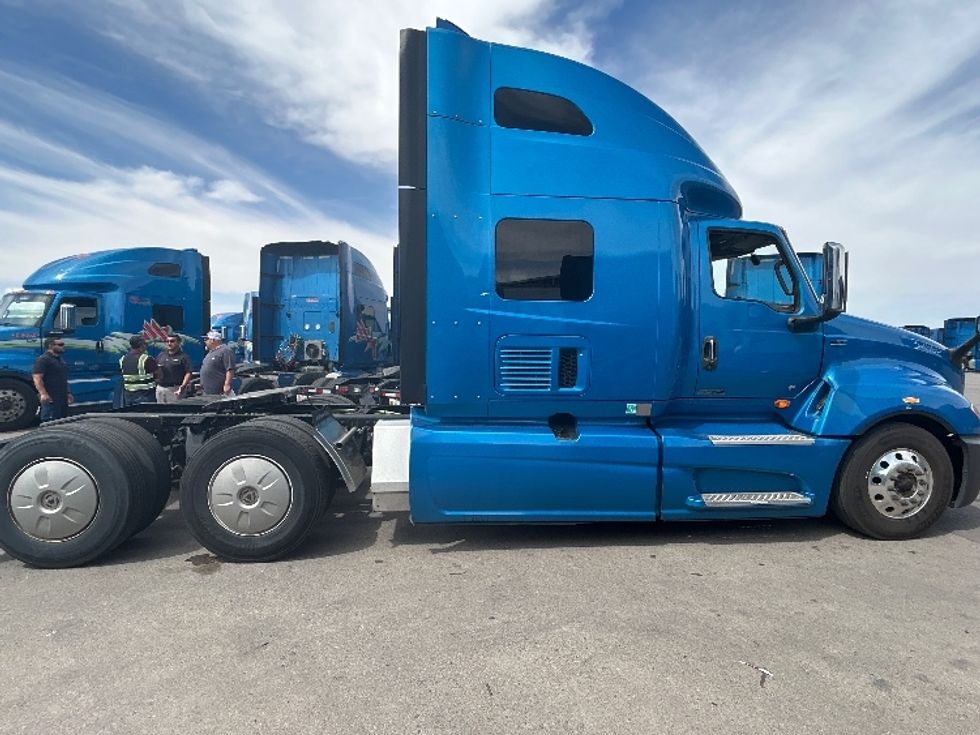 Sleeper Tractor-Heavy Duty Tractors-International-2021-LT625-El Paso-TX-785,028\n\t\tmiles-$ 33,500 - Image 8