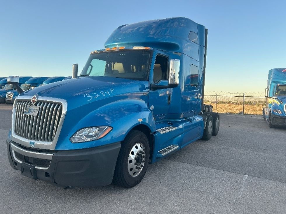 Sleeper Tractor-Heavy Duty Tractors-International-2021-LT625-El Paso-TX-785,240\n\t\tmiles-$ 30,750 - Image 3