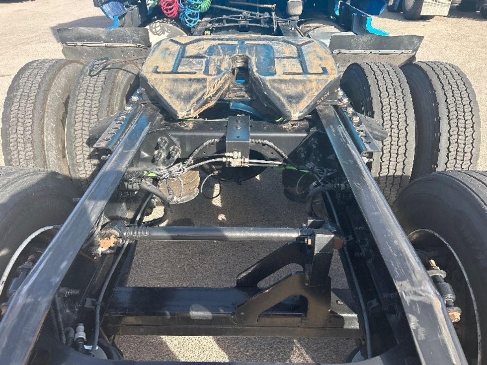 Sleeper Tractor-Heavy Duty Tractors-International-2021-LT625-El Paso-TX-788,073\n\t\tmiles-$ 32,500 - Image 6