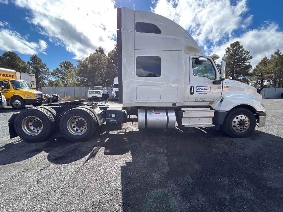 Sleeper Tractor-Heavy Duty Tractors-International-2021-LT625-Flagstaff-AZ-404,189\n\t\tmiles-$ 64,000 - Image 8