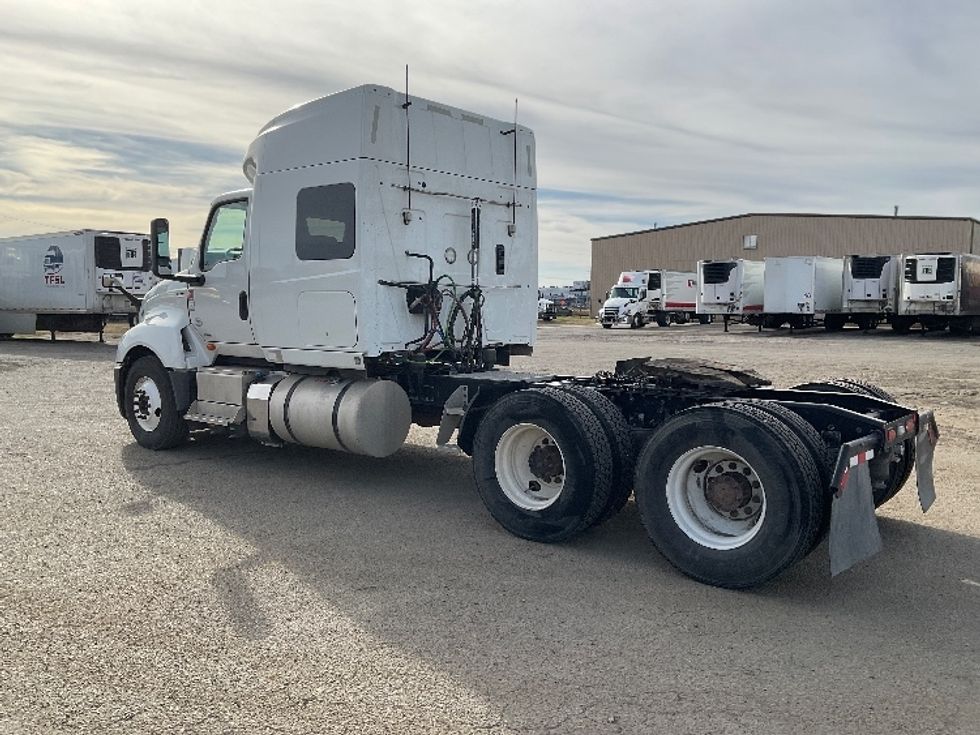 Sleeper Tractor-Heavy Duty Tractors-International-2021-LT625-Fort Smith-AR-318,125\n\t\tmiles-$ 42,750 - Image 5