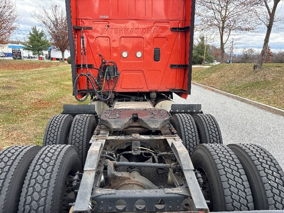 Sleeper Tractor-Heavy Duty Tractors-International-2021-LT625-Hagerstown-MD-432,763\n\t\tmiles-$ 14,000 - Image 5