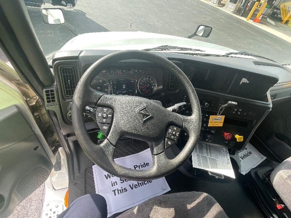 Sleeper Tractor-Heavy Duty Tractors-International-2021-LT625-Kennesaw-GA-260,959\n\t\tmiles-$ 67,000 - Image 11